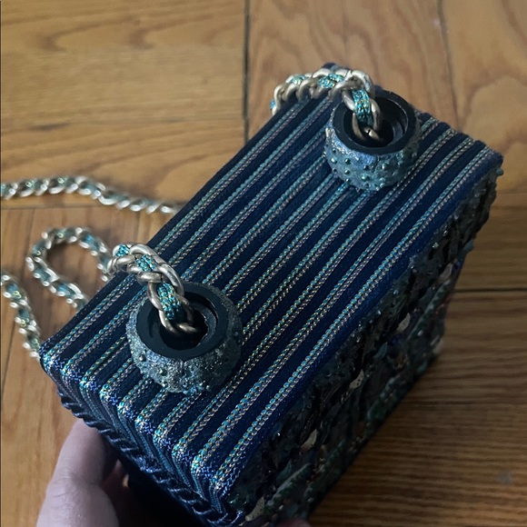 Mary Frances Vintage Teal Dragon Fly Embellished Mini Box Bag - Picture 8 of 14